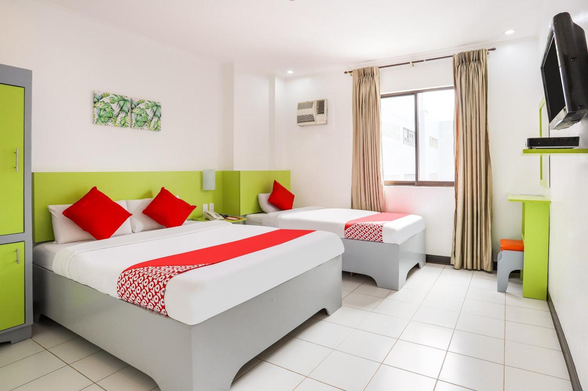 Oyo 210 Apple Tree Suites Cebu Exterior photo
