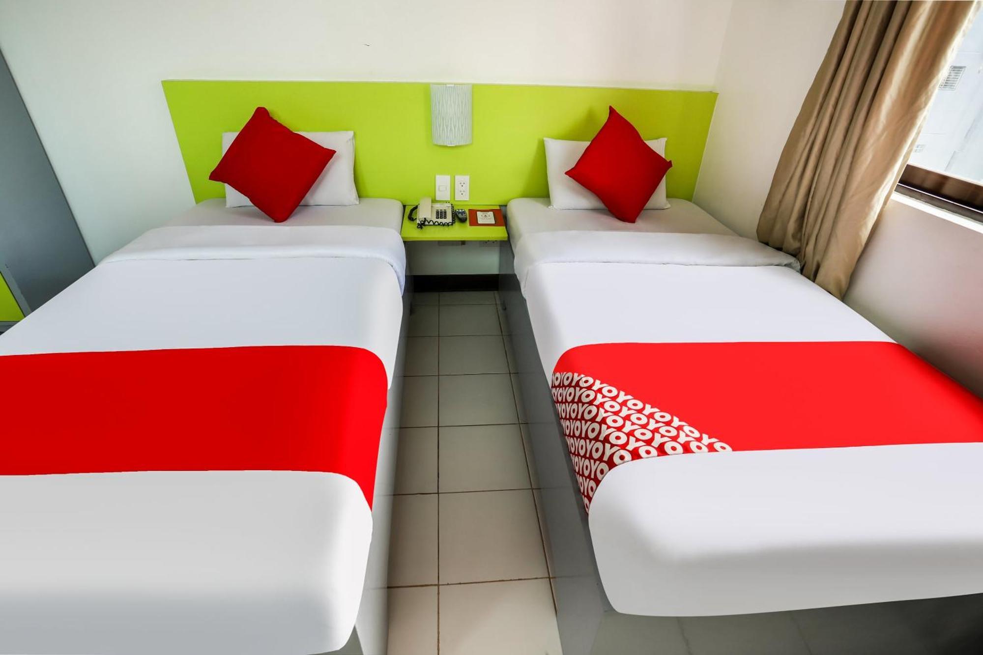 Oyo 210 Apple Tree Suites Cebu Exterior photo