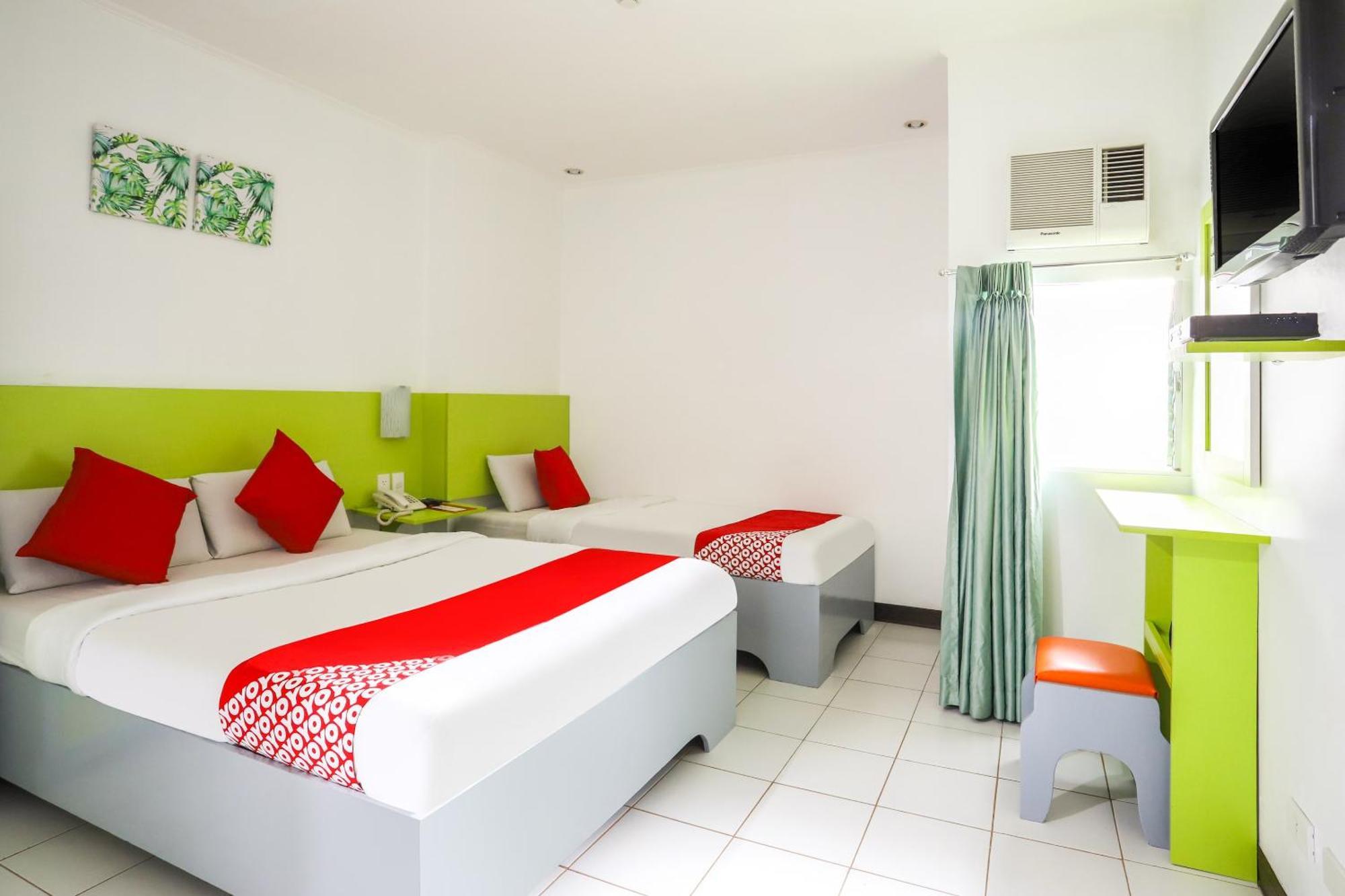 Oyo 210 Apple Tree Suites Cebu Exterior photo