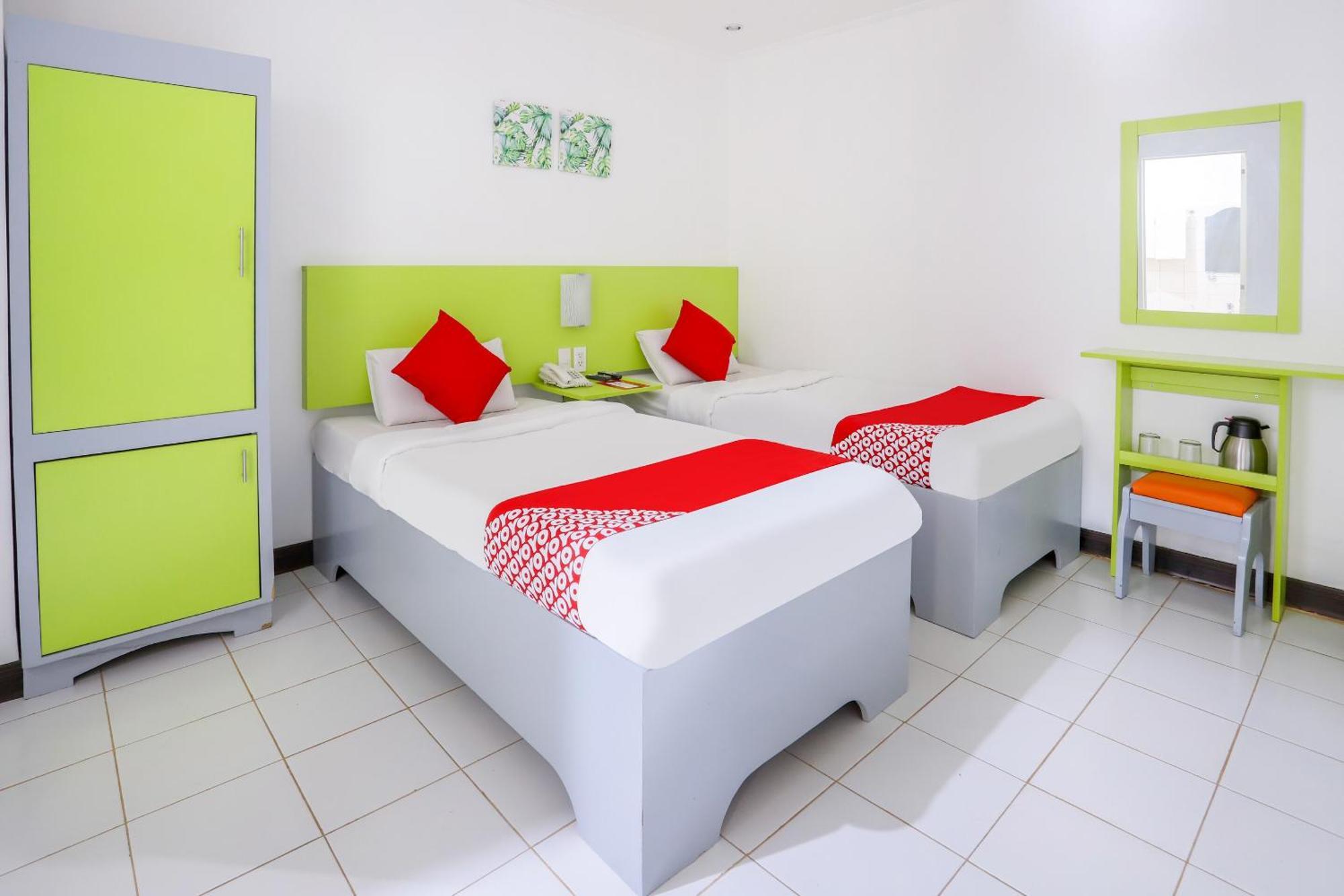 Oyo 210 Apple Tree Suites Cebu Exterior photo